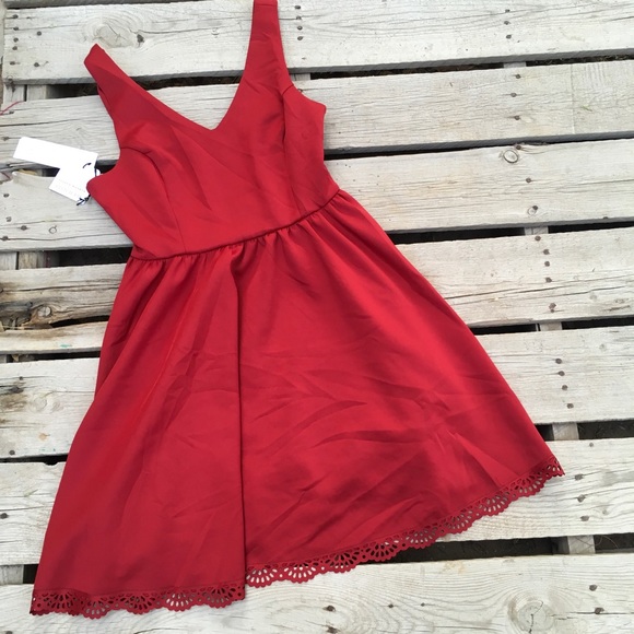 Susana Monaco Dresses & Skirts - stitch fix susana monaco amaiya red dress